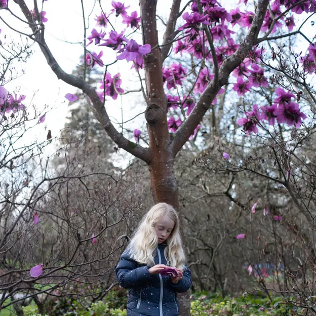 23.8.2020 Early Spring Botanics — photograph 16 of 20