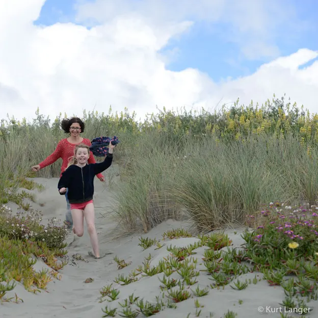 Nathalie and Elise — photograph 92 of 150