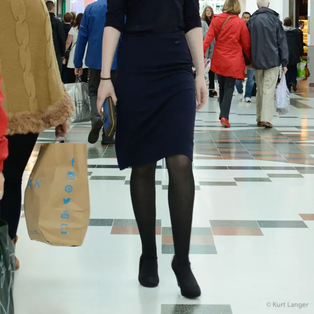 Livingston Outlet Mall — photograph 28 of 28