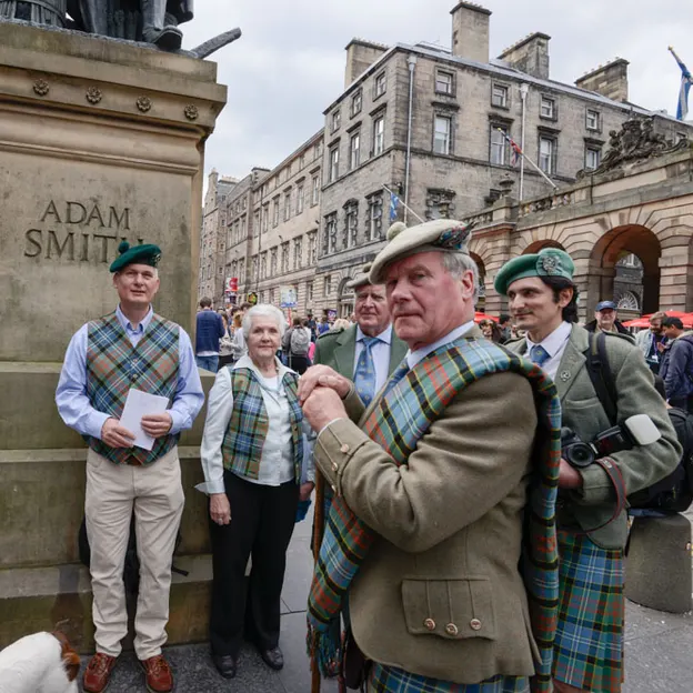 The Royal Mile — photograph 9 of 25