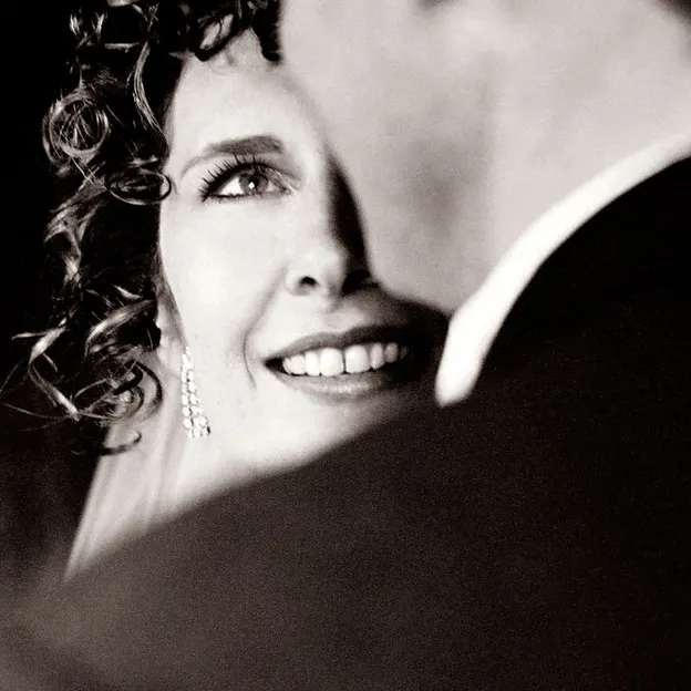 Weddings — photograph 98 of 130