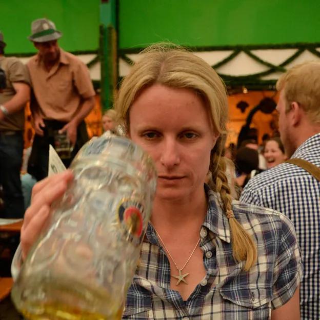 Oktoberfest 2012 — photograph 80 of 90