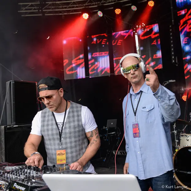 Dirty Cash At Electric Avenue (2018) — photograph 16 of 60