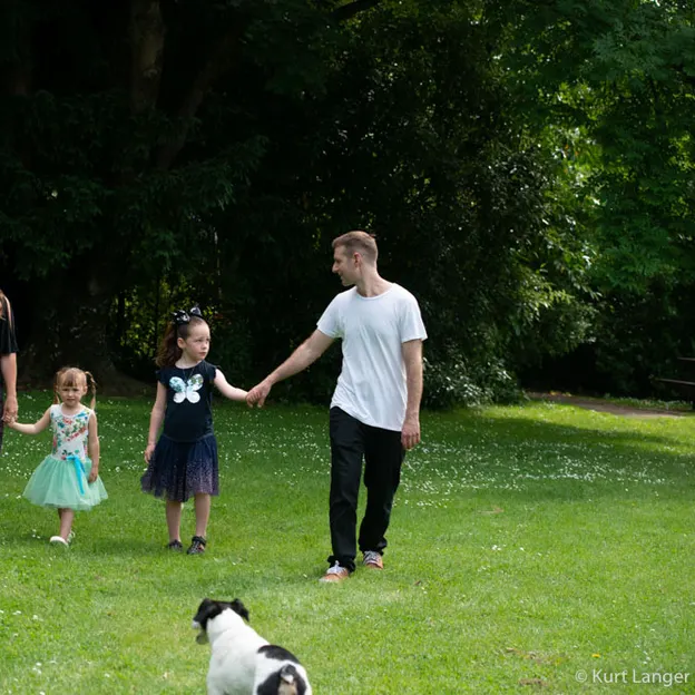 Maxwells Family Portrait — photograph 22 of 77