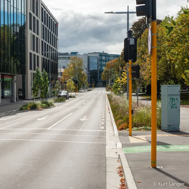 28.3.2020 In The City On Bike — photograph 114 of 179