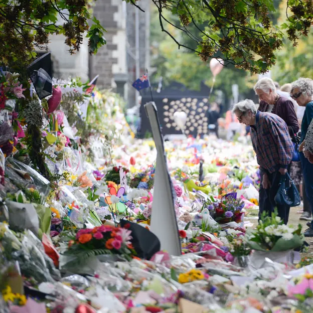 Day 6 - The Memorial Wall With Mum — photograph 18 of 21