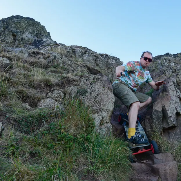 Mountian Boarding Arthurs Seat — photograph 13 of 43