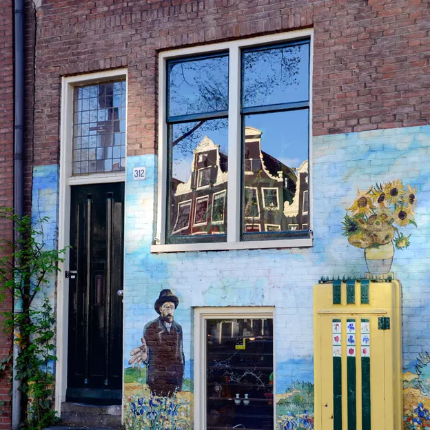 Amsterdam 2012 — photograph 28 of 112