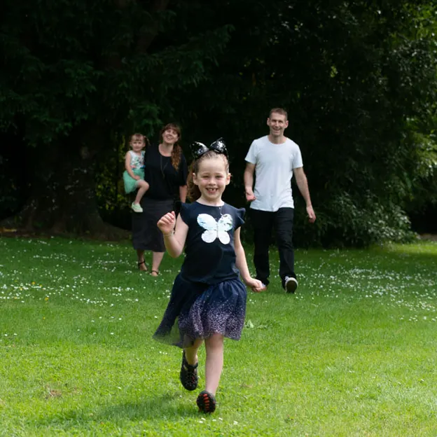Maxwells Family Portrait — photograph 21 of 77