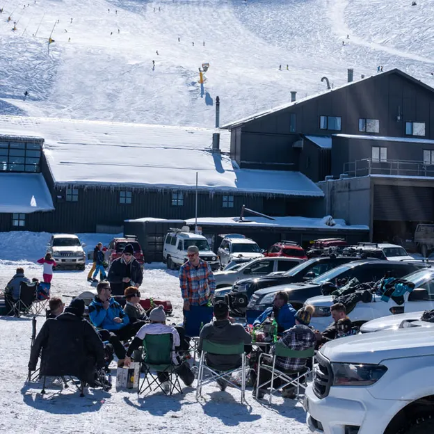 26.8.2020 Mt Slutt Busy POW Day — photograph 36 of 66