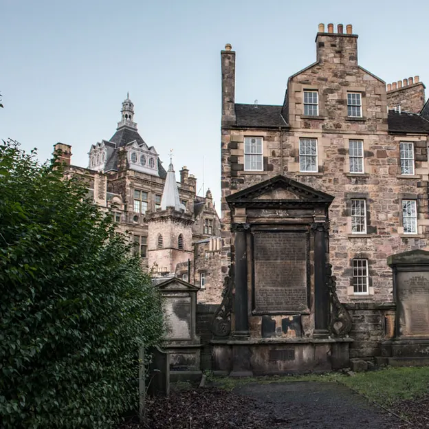 Greyfriars Kirkyard  — photograph 20 of 24