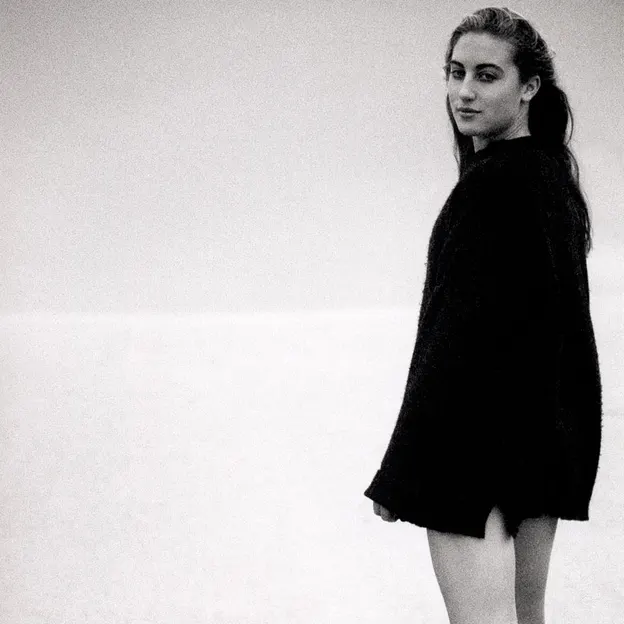 Babes — photograph 14 of 20