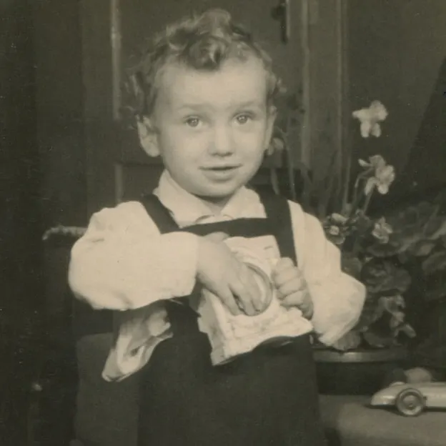 The Life Of Hans Langer — photograph 14 of 230