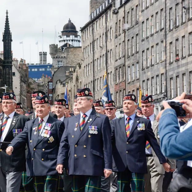 Edinburgh Armed Forces Day — photograph 9 of 24