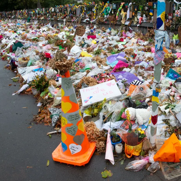 The Memorial Wall In The Rain 5.04.2019 — photograph 26 of 30