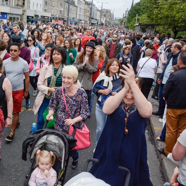 Edinburgh Festival Carnival — photograph 21 of 28