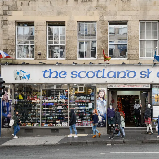 Shop Fronts — photograph 25 of 55