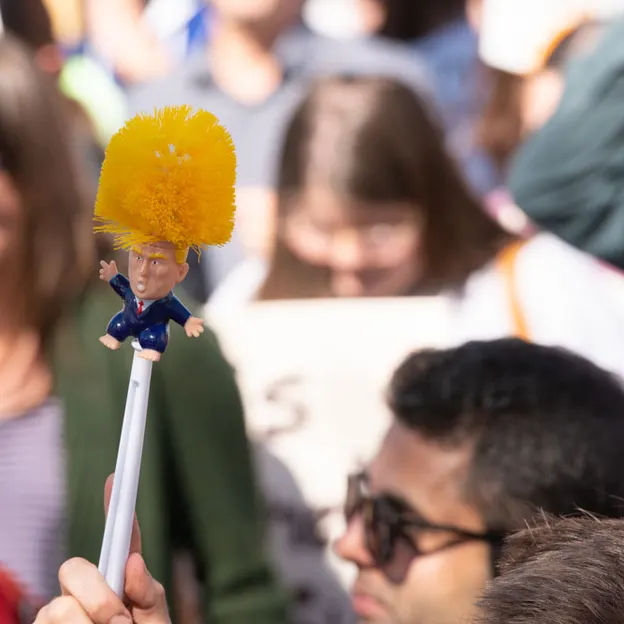 Strike for Climate Christchurch 27.09.2019 — photograph 29 of 83