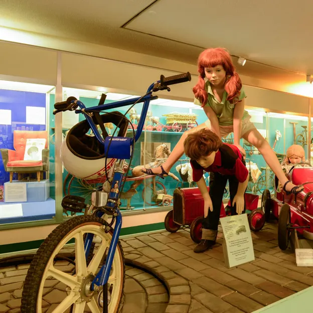 Museums & Galleries — photograph 11 of 25