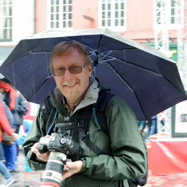 Photographers — photograph 13 of 30