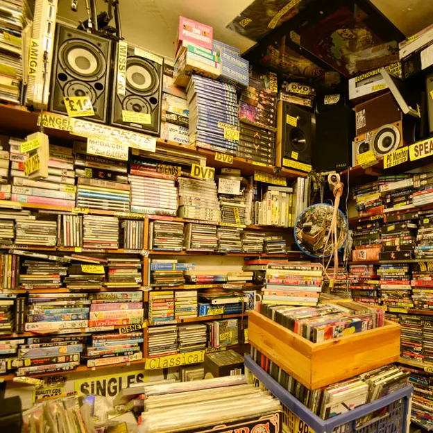 Backtracks Music — photograph 3 of 7