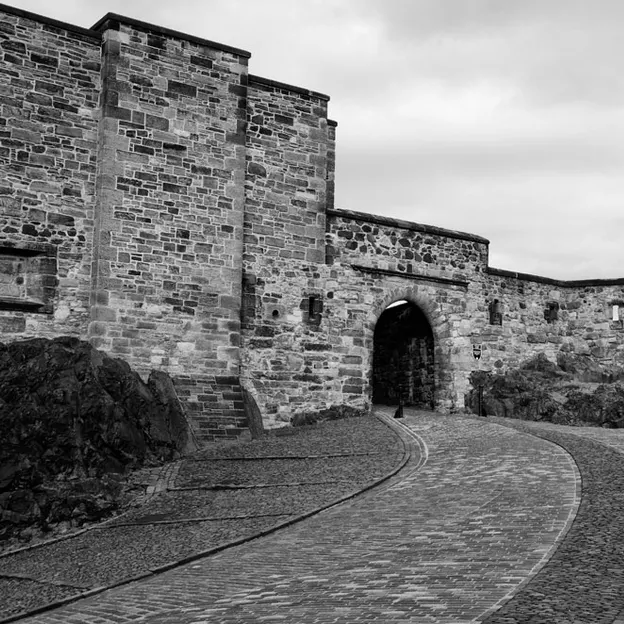 Edinburgh 2012 — photograph 34 of 65