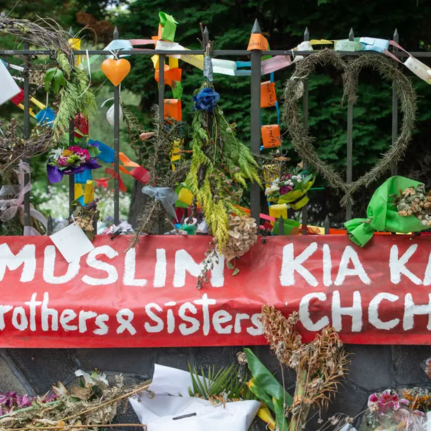 The Memorial Wall On Sunset 31.03.2019 — photograph 13 of 48
