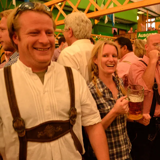 Oktoberfest 2012 — photograph 86 of 90