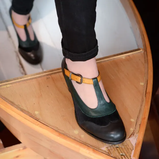 Fascino Shoes — photograph 20 of 35