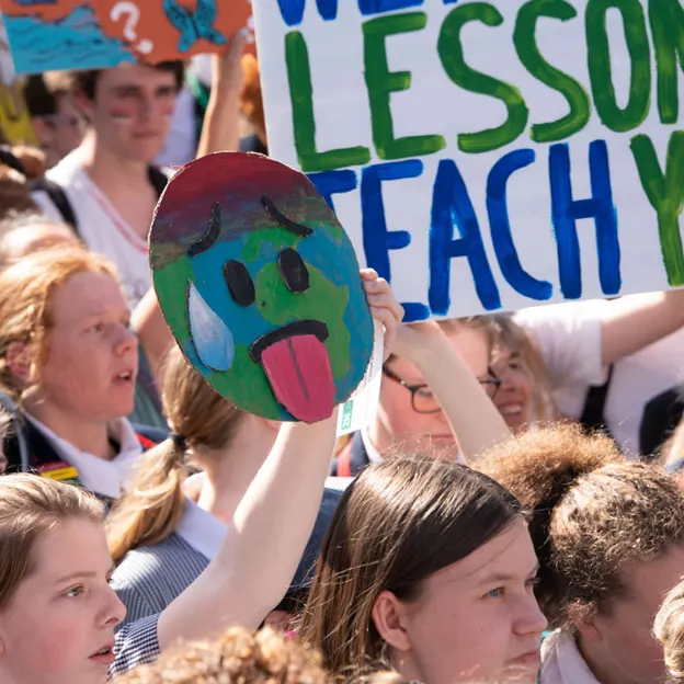 Strike for Climate Christchurch 27.09.2019 — photograph 65 of 83