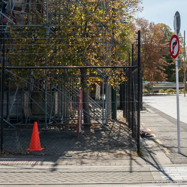 25.3.2020 Rapaki, Town Prior Lockdown  — photograph 47 of 66