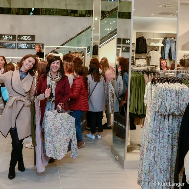 The Crossing Opening 2017 — photograph 80 of 218