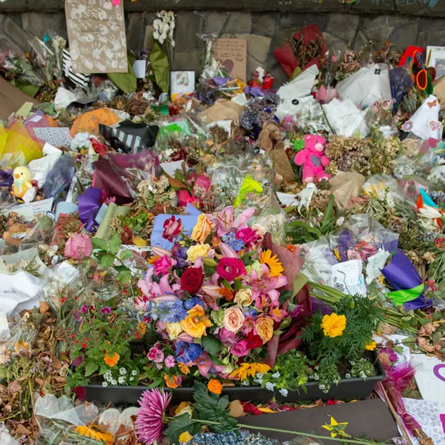The Memorial Wall On Sunset 31.03.2019 — photograph 46 of 48