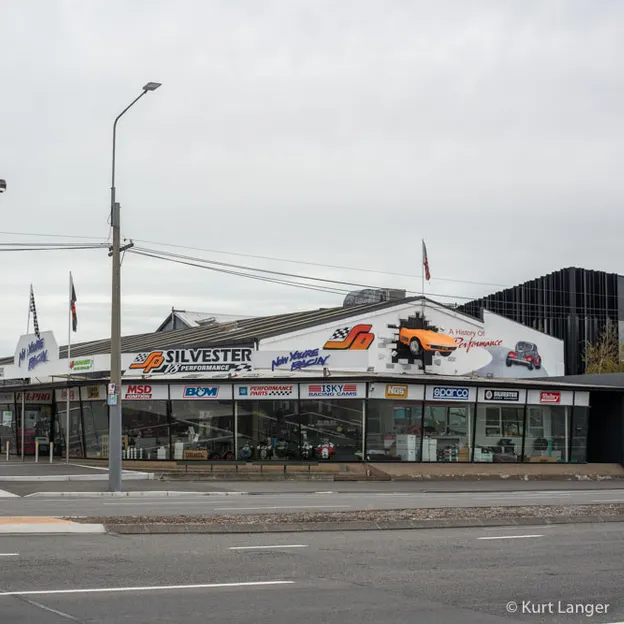 23.4.2020 Walk Down Memorial Ave — photograph 12 of 56