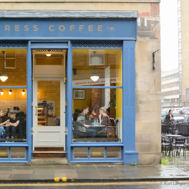 Bars, Cafes & Restaurants — photograph 41 of 47