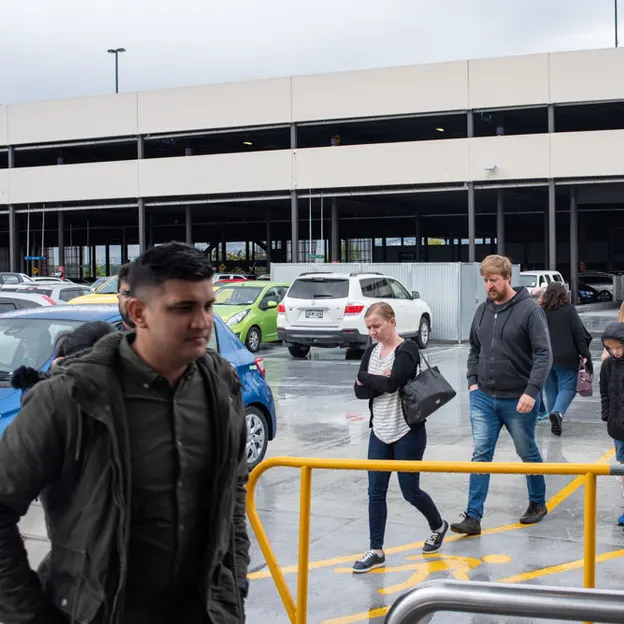 27.12.2020 Riccarton Mall — photograph 12 of 14