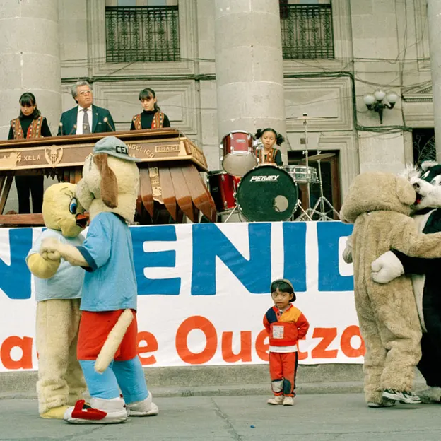 2002 Guatemala Scans — photograph 21 of 22