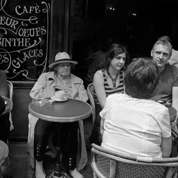 Paris 2012 — photograph 110 of 140