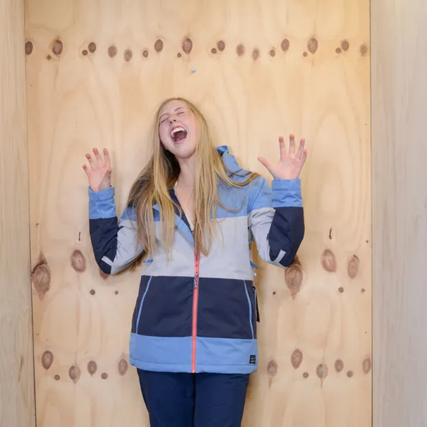 Mae for Mountain Wave (2019) — photograph 26 of 93