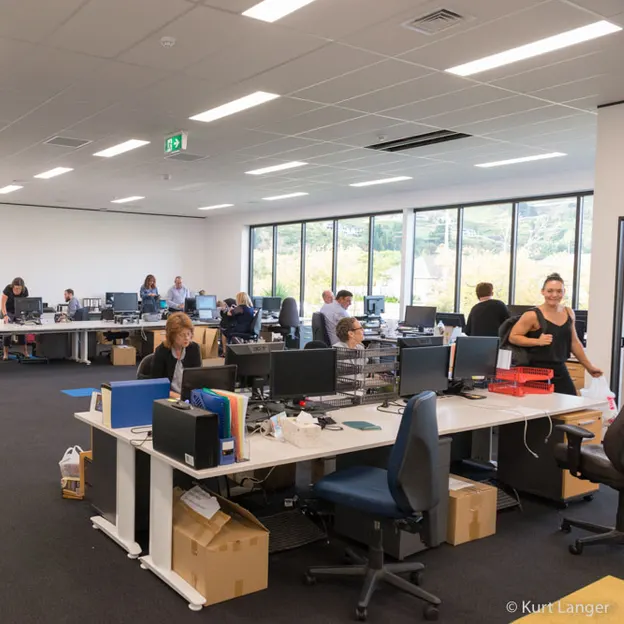 Smiths City New Offices — photograph 9 of 95