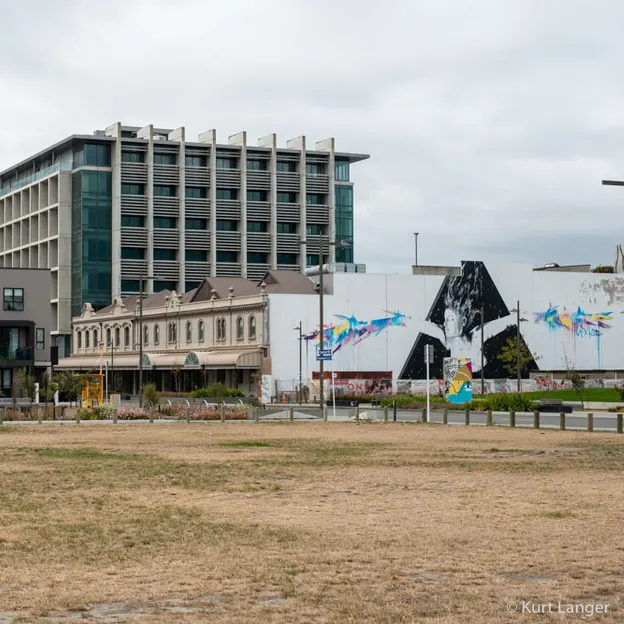 28.3.2020 In The City On Bike — photograph 16 of 179