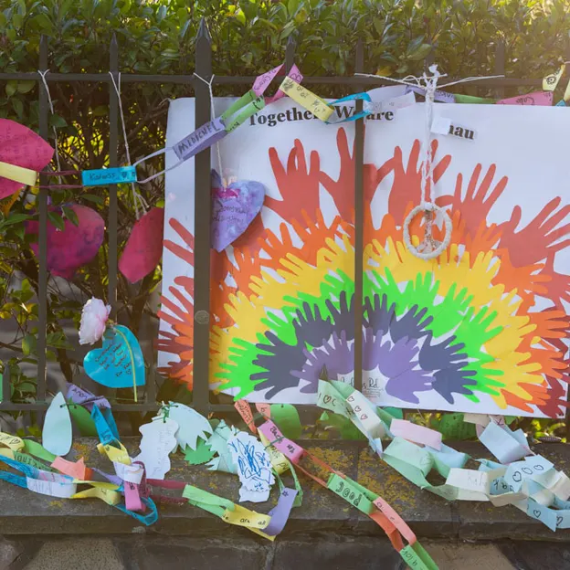 The Memorial Wall On Sunset 31.03.2019 — photograph 34 of 48