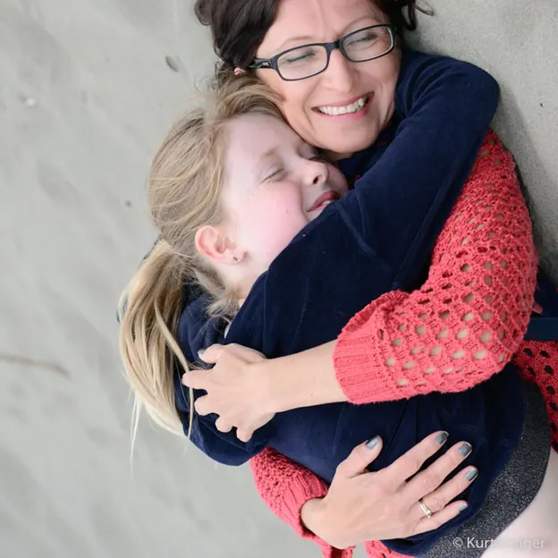 Nathalie and Elise — photograph 73 of 150