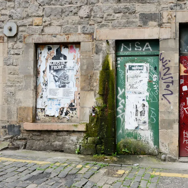 Doors — photograph 34 of 36