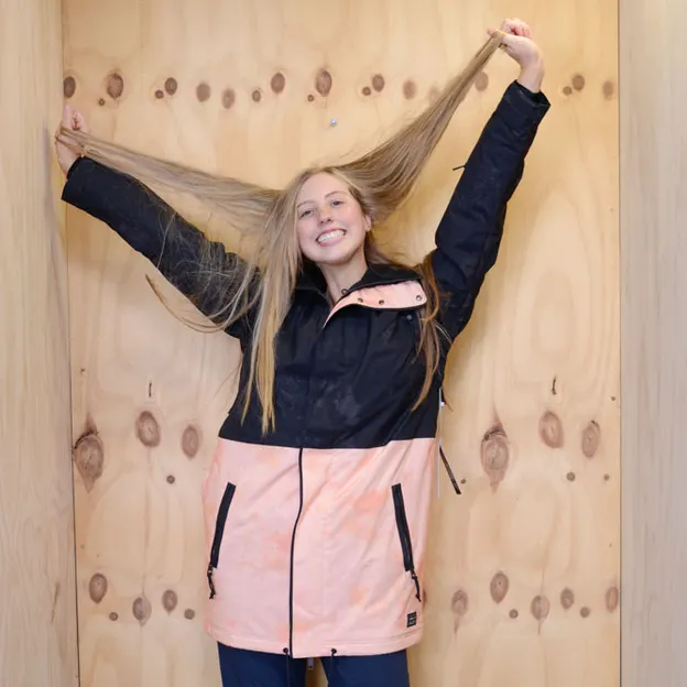 Mae for Mountain Wave (2019) — photograph 19 of 93