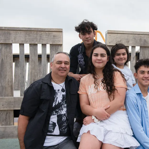 21.2.2020 Shane's Family Portrait — photograph 31 of 92