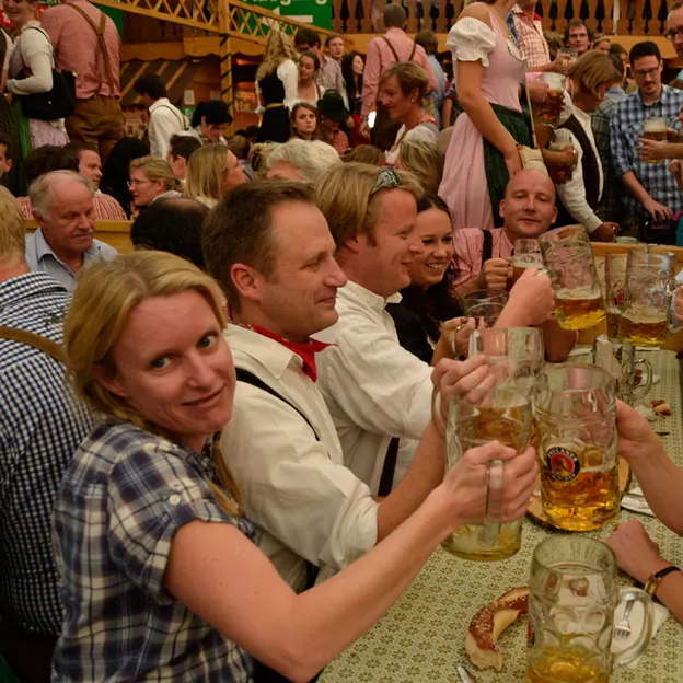 Oktoberfest 2012 — photograph 81 of 90