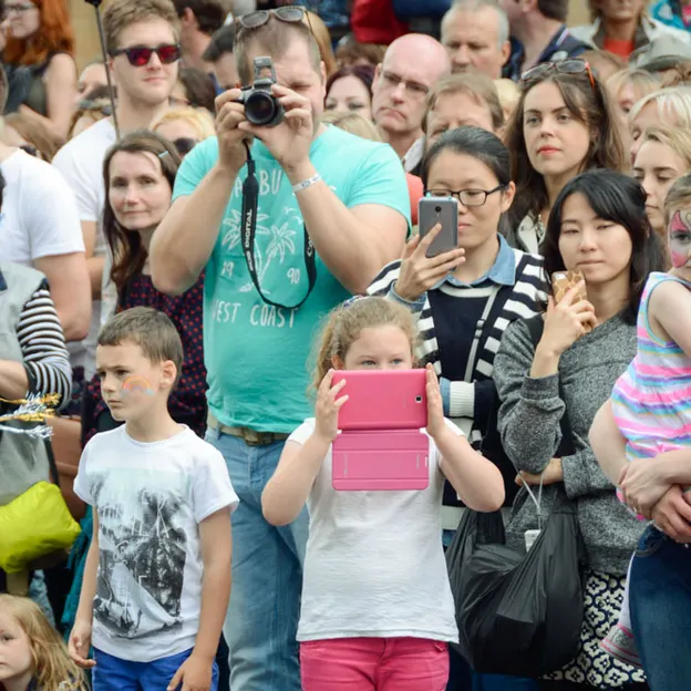 People Filming — photograph 9 of 13