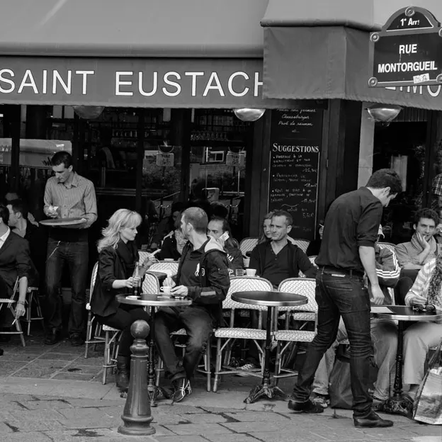 Paris 2012 — photograph 61 of 140