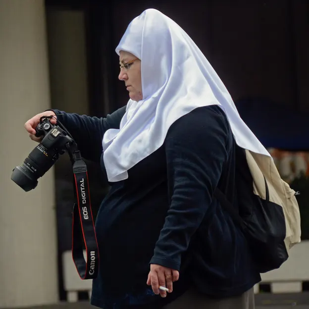 Photographers Of The World — photograph 67 of 121
